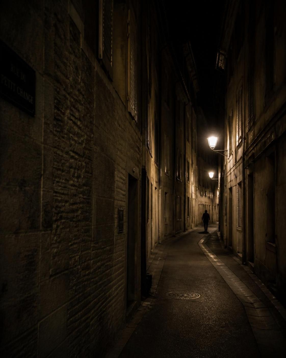 découvrez quels quartiers d'avignon éviter pour garantir un séjour agréable et sans mauvaises surprises. conseils pratiques pour un voyage réussi dans la ville.