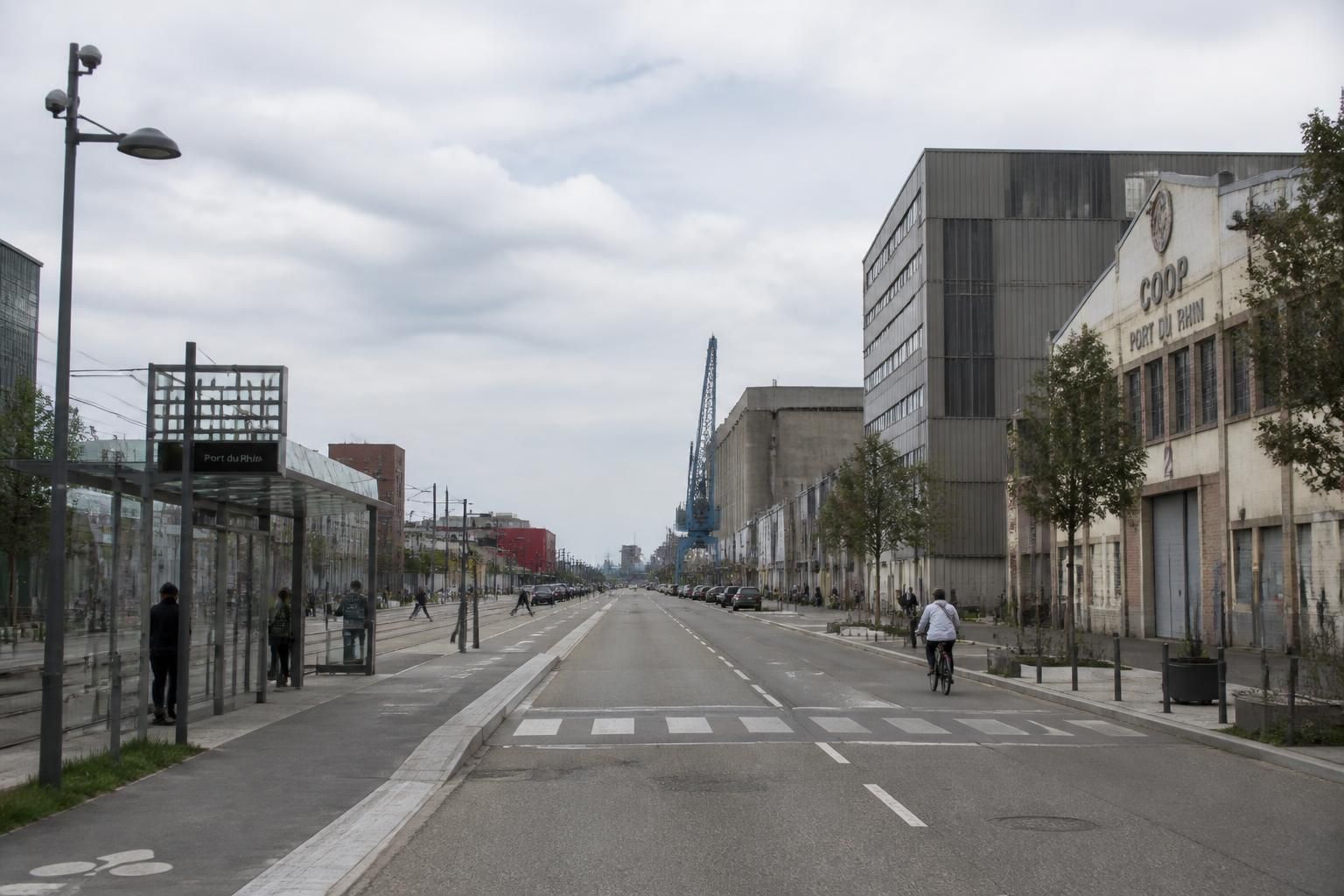 découvrez les quartiers de strasbourg à éviter avec notre guide complet. informez-vous sur les zones à connaître absolument pour garantir votre sécurité et votre tranquillité lors de votre visite ou installation.