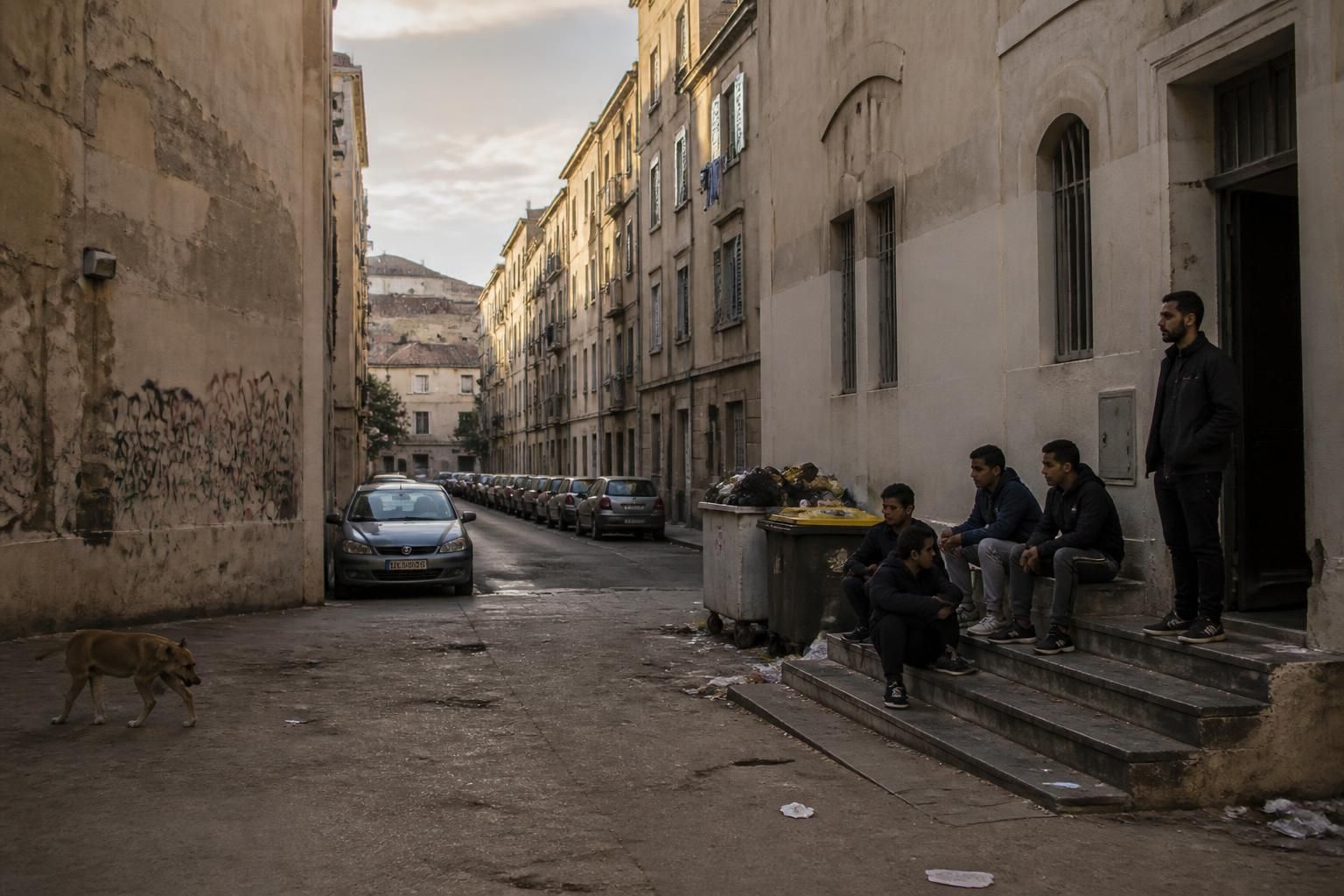 découvrez les quartiers de toulon à éviter en 2026 pour assurer votre sécurité et profiter pleinement de la ville sans risques.